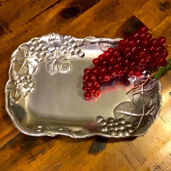 Arthur Court grape serving tray - Picture 1 of 6